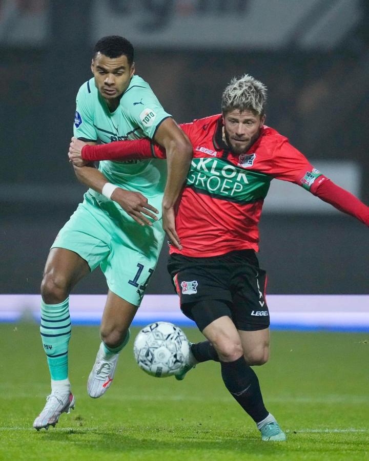 颜欣慧的突 颜欣慧的突