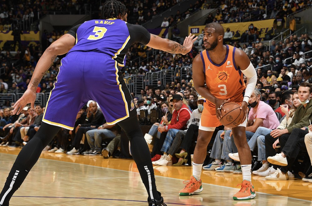 张子宇利用 张子宇利用