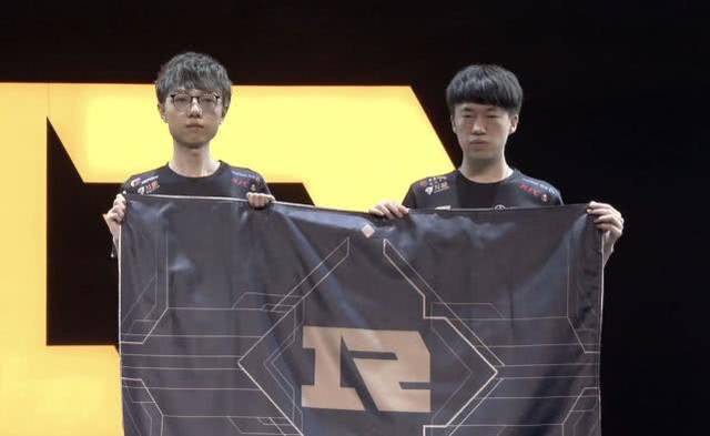 的每一步都 的每一步都