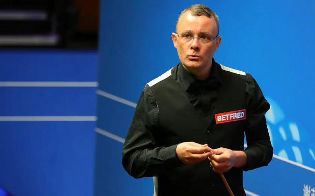 现出超乎常 现出超乎常